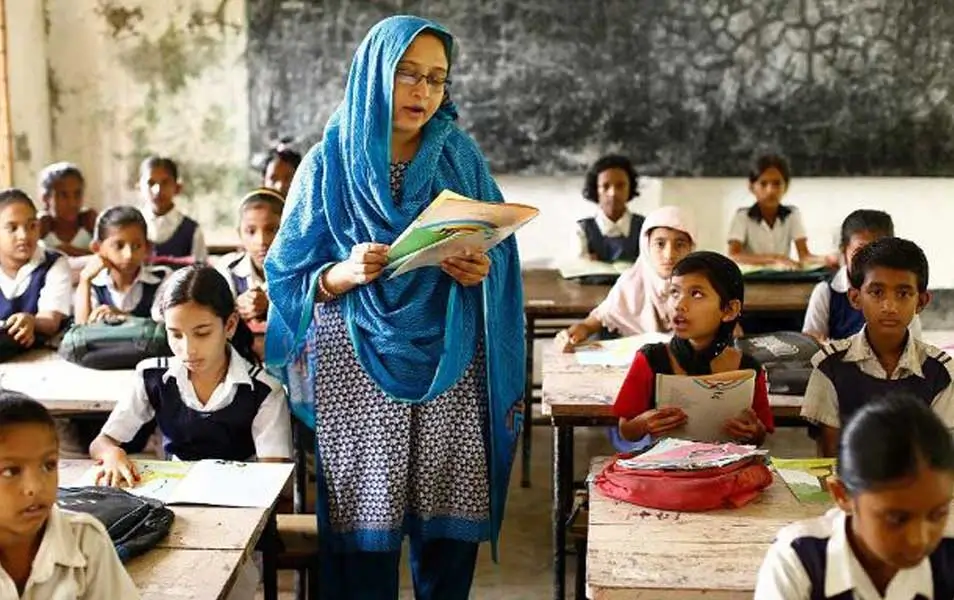 Govt to Reappoint Retired Teachers